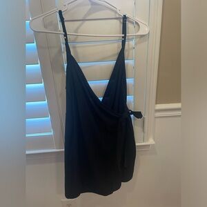 Show me your MUMU // SAY JAY WRAP DRESS in Black //never worn// size: large